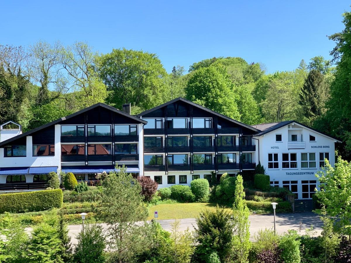 Hotel Schloss Berg Берг Экстерьер фото